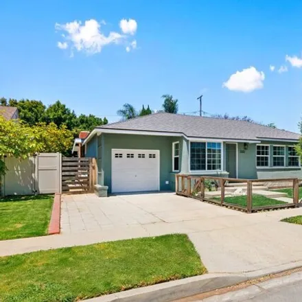 Buy this 3 bed house on 5861 E Fairbrook St in Long Beach, California