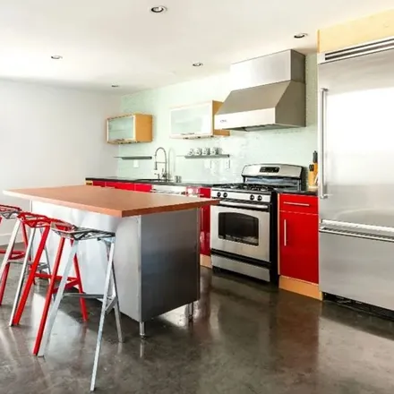 Rent this 1 bed apartment on Vegan scene in 610 Main Street, Los Angeles