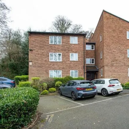 Buy this 1 bed apartment on Badgers Copse in London, BR6 0XB