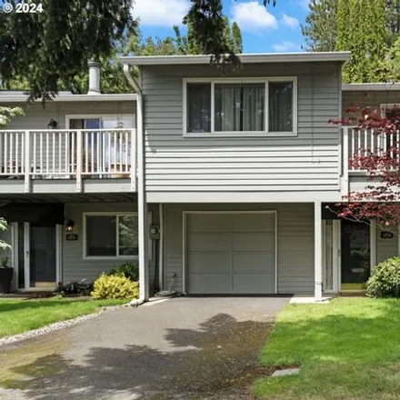 Buy this 3 bed condo on 3818 Botticelli in Lake Oswego, OR 97035