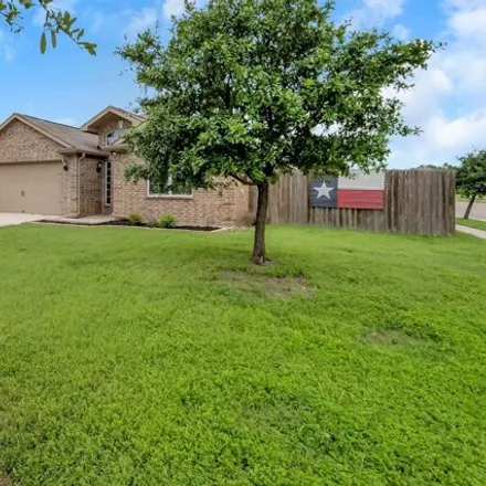 Image 2 - 437 Water Oak Road, Denton, TX 76298, USA - House for sale