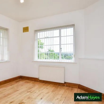 Rent this 2 bed apartment on Denison Close in London, N2 0JS