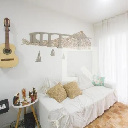 Rent this 2 bed apartment on Rua Carmo do Rio Verde in Santo Amaro, São Paulo - SP