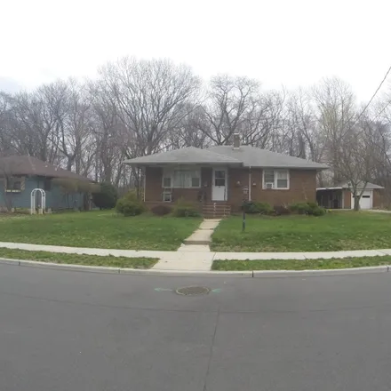 Buy this 2 bed house on 107 Scott Avenue in Sayreville, NJ 08879