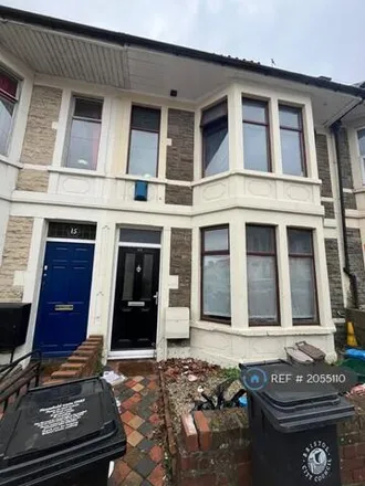 Rent this 7 bed townhouse on 15 Toronto Road in Bristol, BS7 0JR