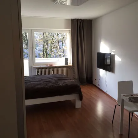 Rent this 1 bed apartment on Fürstenrieder Straße 282 in 81377 Munich, Germany
