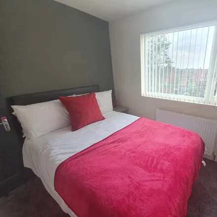 Rent this 1 bed room on 141 Bolingbroke Road in Coventry, CV3 1AS