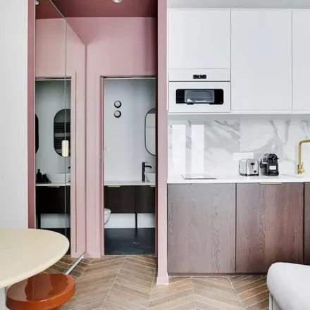 Rent this studio apartment on Belgravia in Rue Poncelet, 75017 Paris