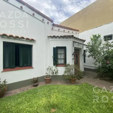 Buy this 4 bed house on José de la Peña 420 in Adrogué, Argentina