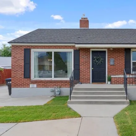 Buy this 4 bed house on The Church of Jesus Christ of Latter-day Saints in 800 North, Provo