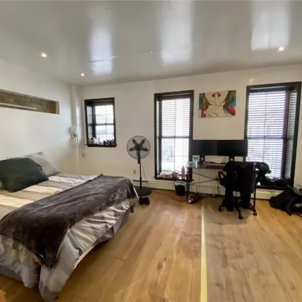 Rent this 2 bed apartment on 1553 2nd Avenue in New York, NY 10028