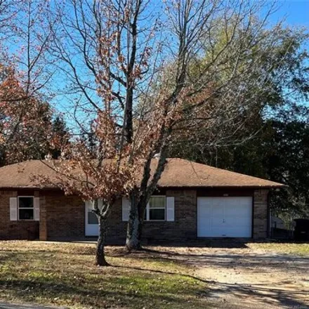 Buy this 3 bed house on 1132 Choctaw County N4270 Road in Hugo, OK 74743