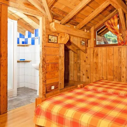 Rent this 9 bed house on 73440 Saint-Martin-de-Belleville