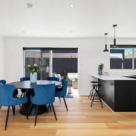 Image 1 - 23 Kubis Avenue, Aspendale VIC 3195, Australia - Apartment for rent