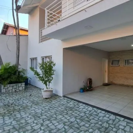 Buy this 3 bed house on Rua Antônio Moreira dos Santos in Parque dos Sabiás, Louveira - SP