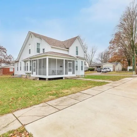 Image 4 - 251 South Arch Street, Jerseyville, IL 62052, USA - House for sale