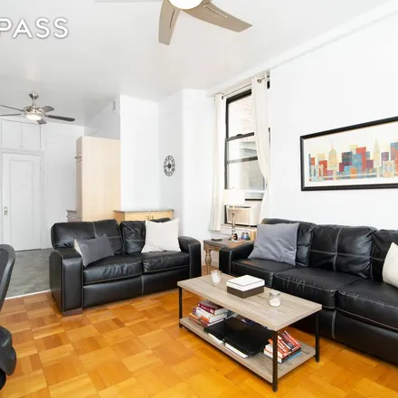 Image 3 - 510 Cathedral Parkway, New York, NY 10025, USA - Apartment for rent