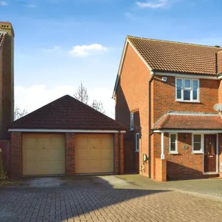 Buy this 4 bed house on Holyhead Crescent in Milton Keynes, MK4 3AN