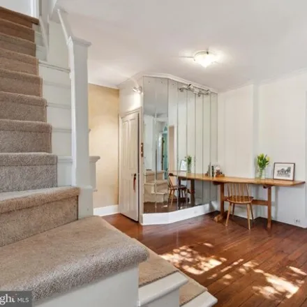 Image 6 - 6349 McCallum Street, Philadelphia, PA 19144, USA - House for sale