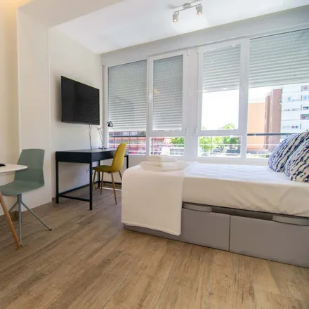 Rent this studio apartment on Madrid in Paseo de la Castellana, 28046 Madrid