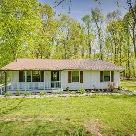 Buy this 3 bed house on 407 Ridgecrest Road in Jonesborough, TN 37659