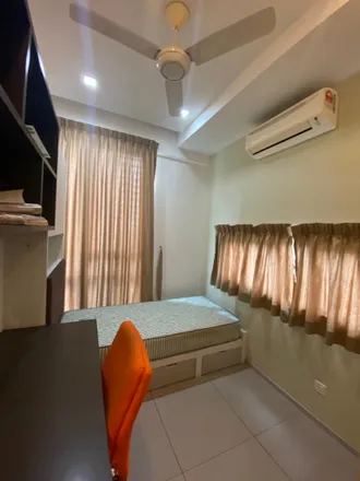 Rent this 3 bed apartment on Water Tank in Jalan Garden Residence 2/3, Garden Residence