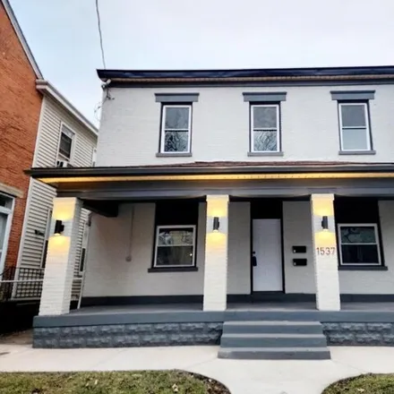 Image 1 - 1561 Greenup Street, Austinburg, Covington, KY 41011, USA - House for rent