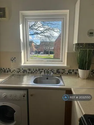 Image 6 - Huntsmead Close, Cardiff, CF14 9HY, United Kingdom - Townhouse for rent