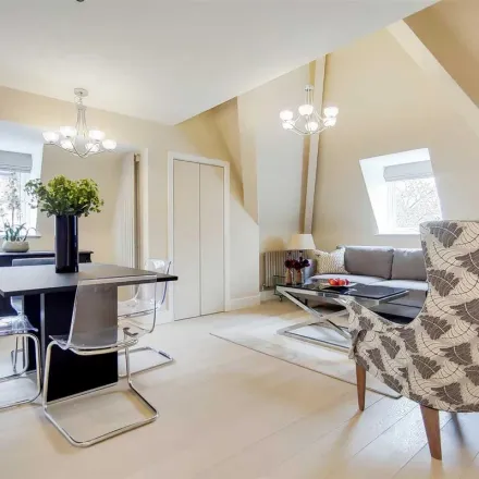 Rent this 1 bed apartment on 51 Fitzjohn's Avenue in London, NW3 5LU