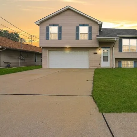 Buy this 3 bed house on 1885 23rd Avenue in Council Bluffs, IA 51501