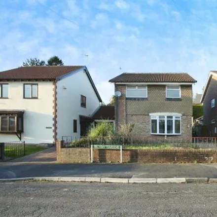 Buy this 4 bed house on 1 Bryn Goleu in Bedwas, CF83 8BD