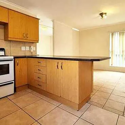 Image 3 - Barnstaple Road, Cape Town Ward 63, Cape Town, 7800, South Africa - Apartment for rent