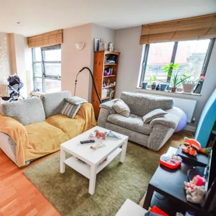 Image 2 - Castlefield Locks, 62 Ellesmere Street, Manchester, M15 4QR, United Kingdom - Apartment for sale