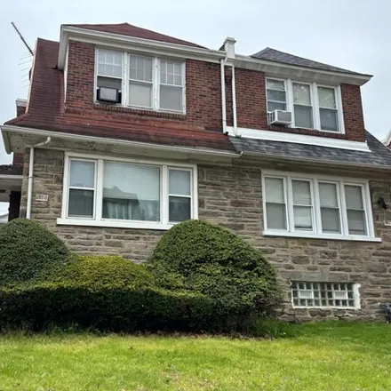 Buy this 3 bed house on 7334 Cedar Lane in Lamott, Cheltenham Township