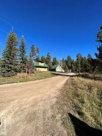Image 4 - 4003 Otter Road, Fremont County, ID 83429, USA - House for sale