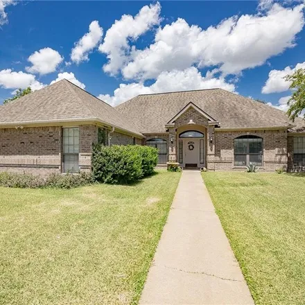 Buy this 4 bed house on 210 Westbrook Drive in Victoria, TX 77904