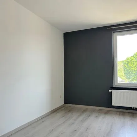 Rent this 2 bed apartment on Rue D'Avondance 1 in 7100 La Louvière, Belgium