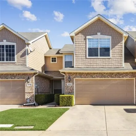 Buy this 3 bed townhouse on 2991 Cranston Place in Plano, TX 75025