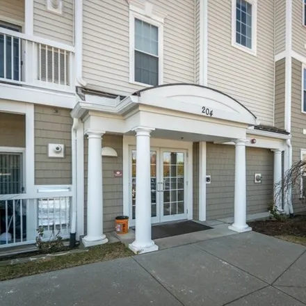 Buy this 1 bed condo on 132 Clocktower Drive in Waltham, MA 20421