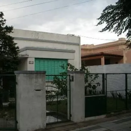 Buy this 2 bed house on General Mariano Necochea 762 in Partido de Hurlingham, 1687 Hurlingham