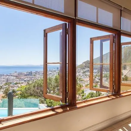 Rent this 4 bed apartment on 19 Avenue Protea in Fresnaye, Cape Town