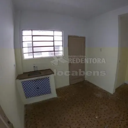 Rent this 2 bed apartment on Giga Parking in Rua Coronel Spínola de Castro 2855, Centro