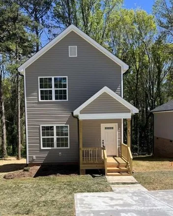 Buy this 1 bed house on 904 North Weldon Street in Beaverbrook, Gastonia