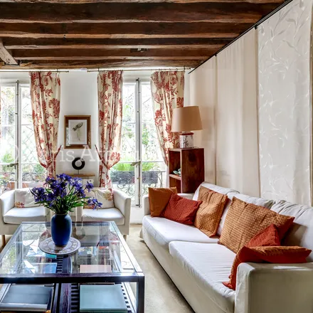 Rent this 2 bed duplex on 16 Rue Jacob in 75006 Paris, France