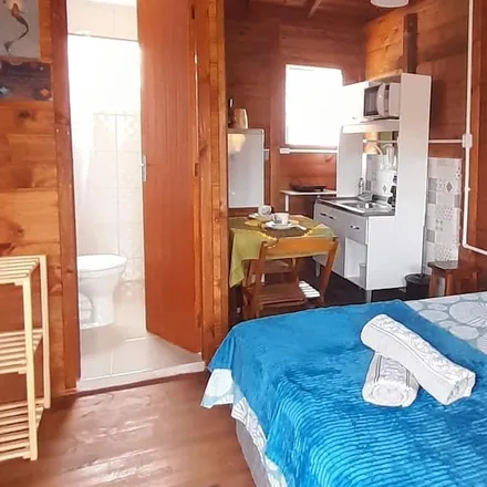 Rent this studio house on São João do Rio Vermelho in Florianópolis - SC, 88060-231