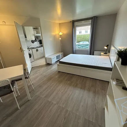 Rent this 1 bed apartment on 5 Allée de l'Épée in 78960 Voisins-le-Bretonneux, France