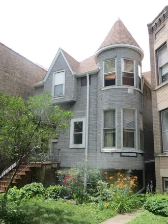 Image 1 - 4448 North Tripp Avenue, Chicago, IL 60630, USA - House for sale