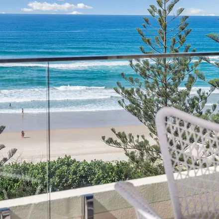 Image 5 - Southern Cross Apartments, 114-124 The Esplanade, Burleigh Heads QLD 4220, Australia - Apartment for rent