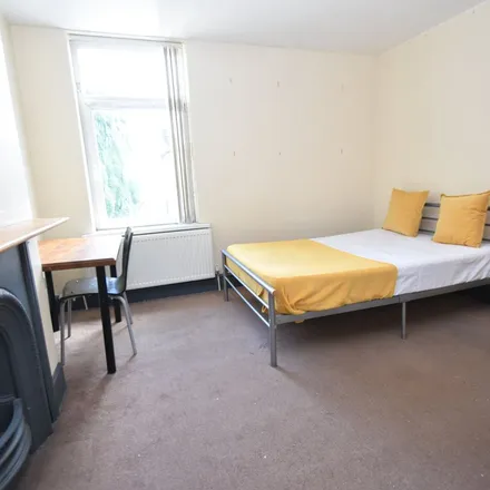 Image 5 - Harriet Street, Cardiff, CF24 4BU, United Kingdom - Apartment for rent