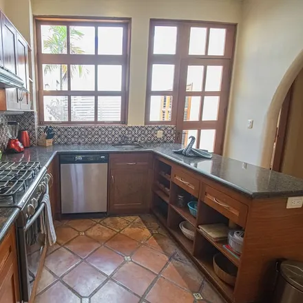 Rent this 3 bed house on Mazatlán